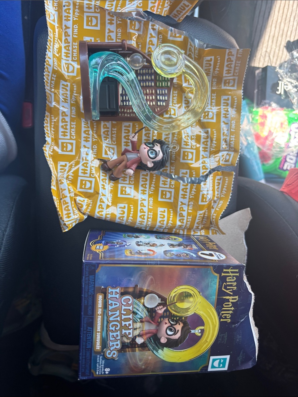 Harry Potter Cliff Hangers Figure with Yellow and Teal Swirl
